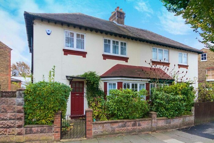 3 Bedroom Property To Rent In Messaline Avenue, London, W3