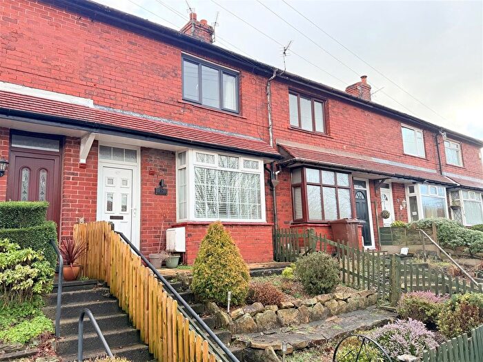 2 Bedroom Terraced House For Sale In Harridge Avenue, Stalybridge, SK15