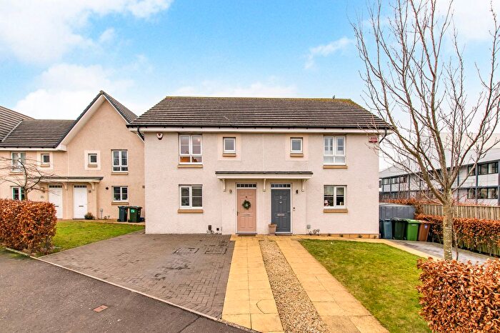 4 Bedroom Semi-Detached House For Sale In Waterfield Road, Edinburgh, EH10