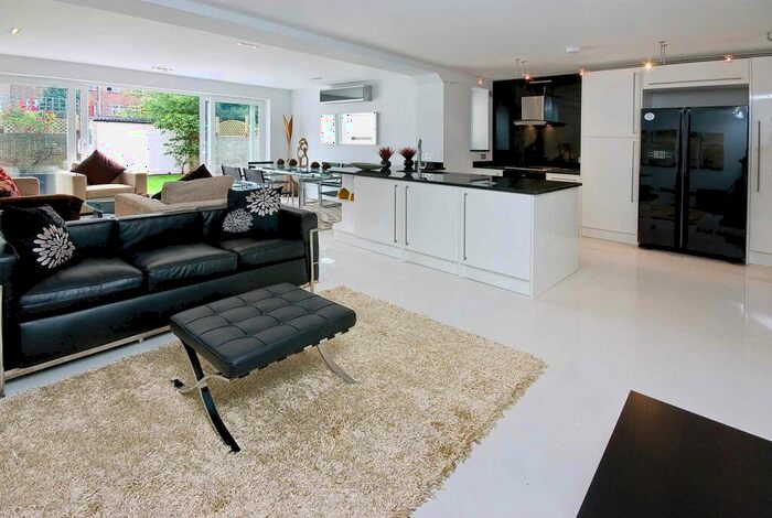 5 Bedroom House To Rent In Court Close, St John's Wood Park, St John's Wood, NW8