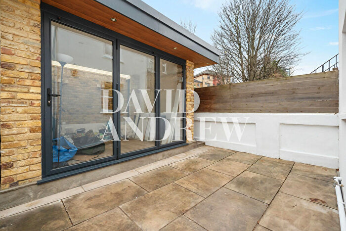 5 Bedroom Terraced House To Rent In St Thomas's Road, N4