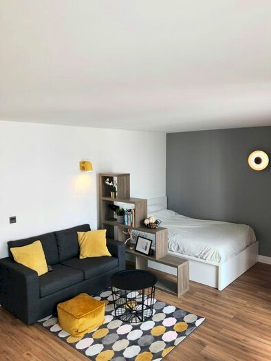 Studio To Rent In Colorado Building, Deals Gateway, Deptford, London, SE13