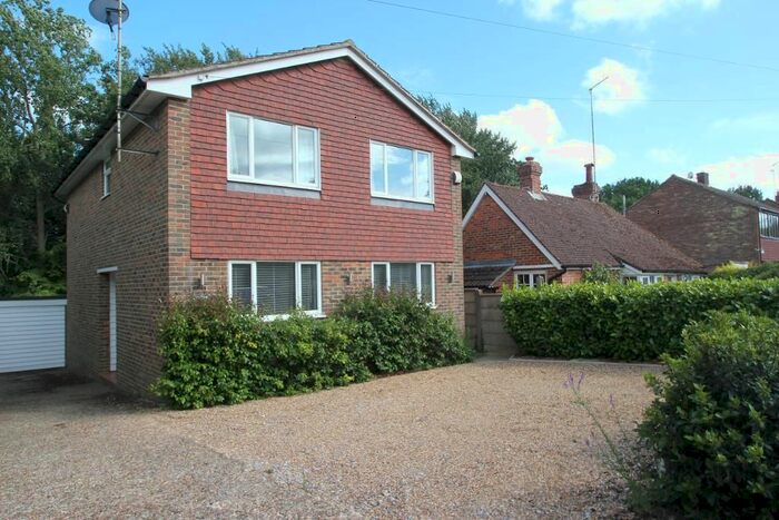 4 Bedroom Detached House To Rent In Dorothy Avenue, Cranbrook, Kent TN17