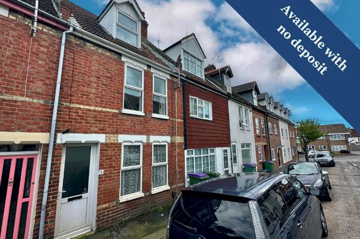 4 Bedroom Terraced House To Rent In Myrtle Road, Folkestone, CT19