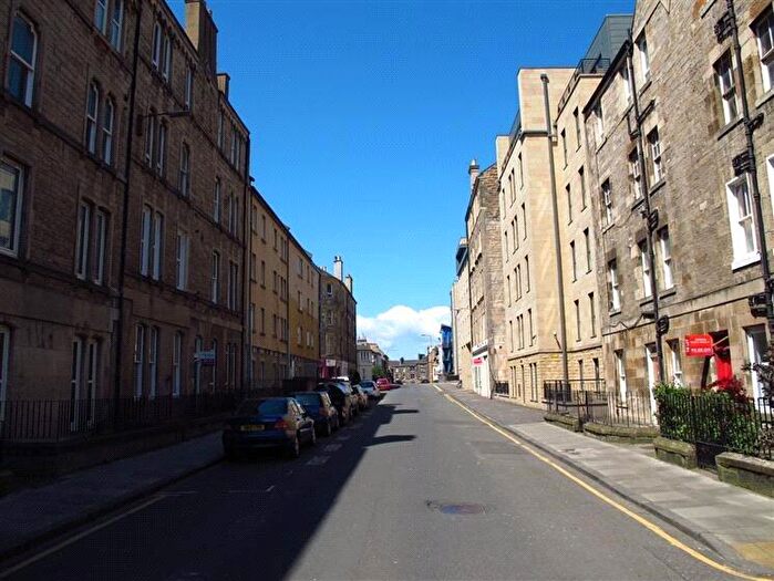 1 Bedroom Flat To Rent In Grove Street, Edinburgh, EH3