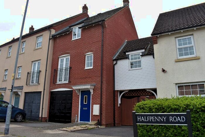 3 Bedroom Terraced House To Rent In Halfpenny Road, Harnham, Salisbury, SP2