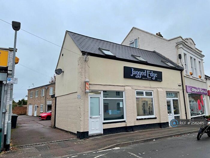 1 Bedroom Flat To Rent In Park Road, Sandy, SG19