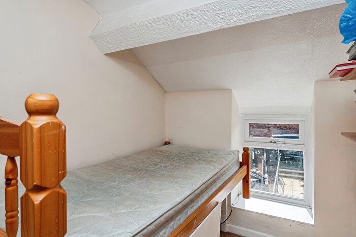 3 Bedroom End Terrace House For Sale In King Street, Cefn Mawr, Wrexham, LL14