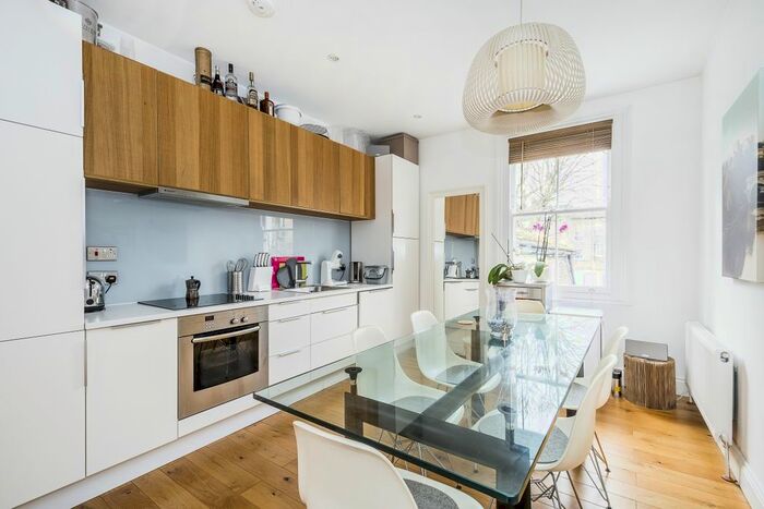 2 Bedroom Flat To Rent In Rozel Road, London, SW4