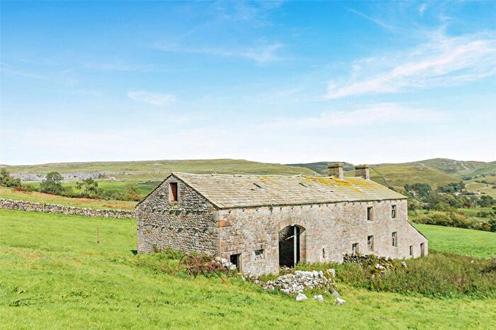 Detached House For Sale In Tranlands, Accraplatts, Kirkby Malham, Skipton, BD23