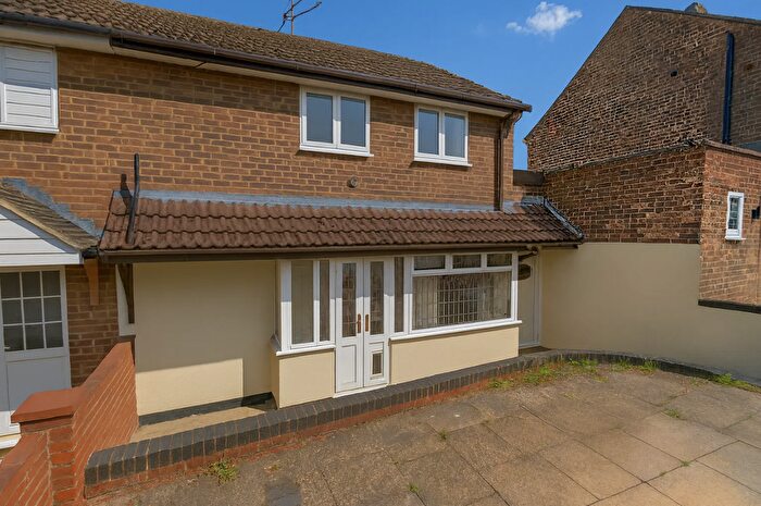 2 Bedroom Terraced House For Sale In Rowan Road, Dudley, DY3