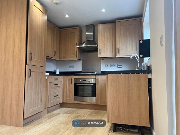 2 Bedroom Terraced House To Rent In Starling Crescent, Slough, SL3