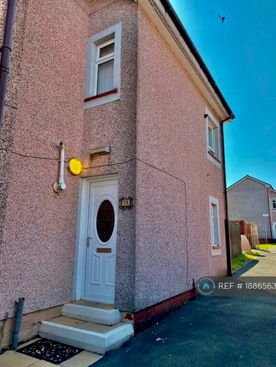 3 Bedroom Semi-Detached House To Rent In Luing, Airdrie, ML6