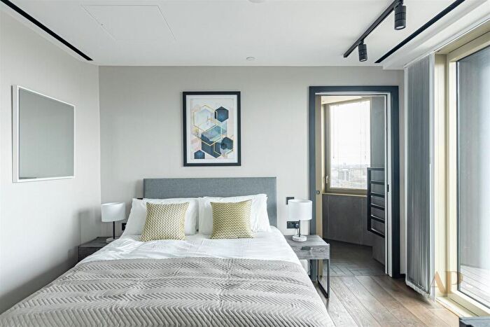 2 Bedroom Apartment To Rent In The Stage, Hewett Street, EC2A