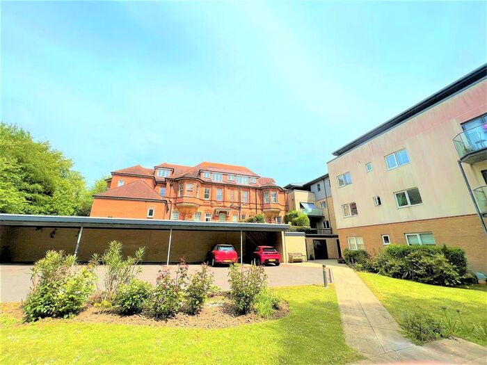 2 Bedroom Flat To Rent In Grange Road, Hastings, TN34