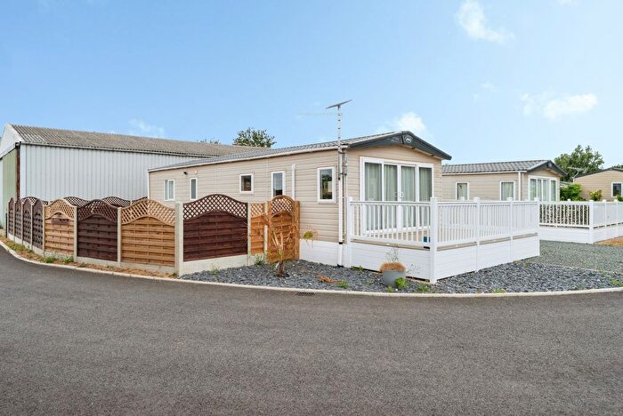 3 Bedroom Property For Sale In Riverside Bank, Littleport, Ely, Cambridgeshire, CB6