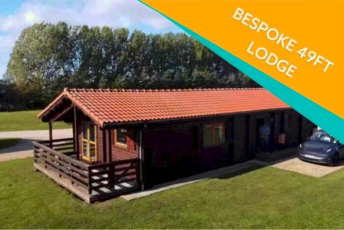 3 Bedroom Lodge For Sale In Butterwick Road, Messingham, Scunthorpe, DN17