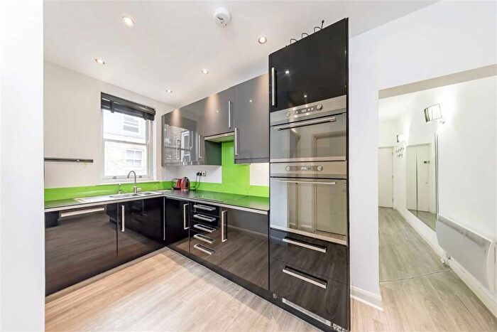 2 Bedroom Flat To Rent In Cleveland Street, Fitzrovia Amp; Covent Garden, W1T