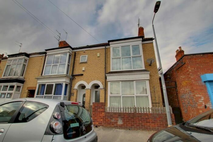 2 Bedroom End Of Terrace House To Rent In Grafton Street, Hull, HU5