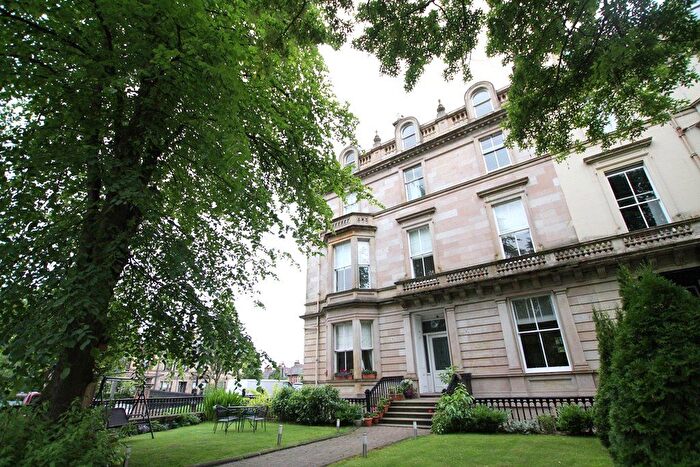 2 Bedroom Flat To Rent In Crown Road North, Glasgow, G12
