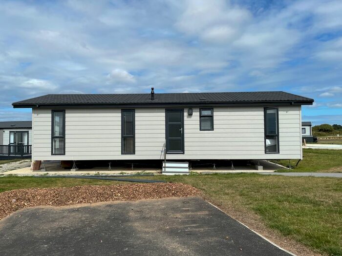 2 Bedroom Lodge For Sale In Newperran Holiday Resort, Newquay, Cornwall, TR8