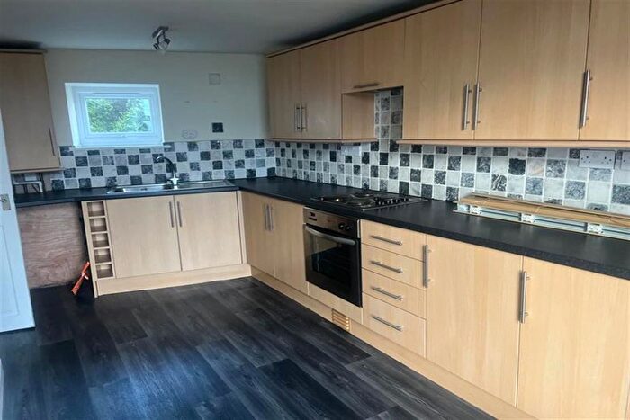 2 Bedroom Terraced House To Rent In New Mills, High Peak, SK22