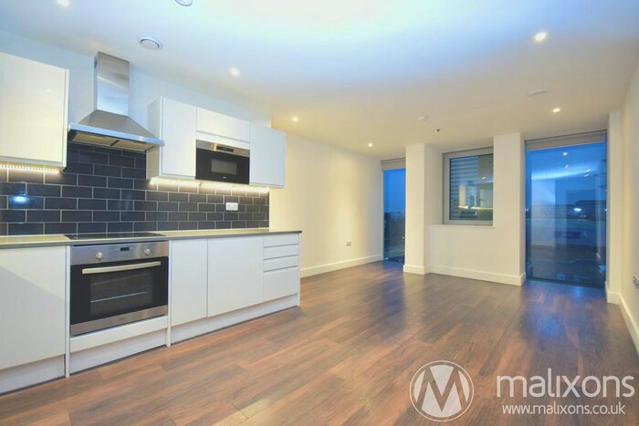 1 Bedroom Flat To Rent In Christchurch Road, London, SW19