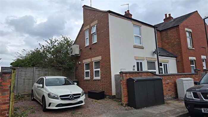 1 Bedroom End Of Terrace House To Rent In Melbourne Road, Earlsdon, Coventry, West Midlands, CV5