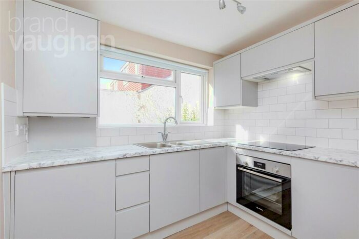 1 Bedroom Flat To Rent In Ditchling Rise, Brighton, East Sussex, BN1