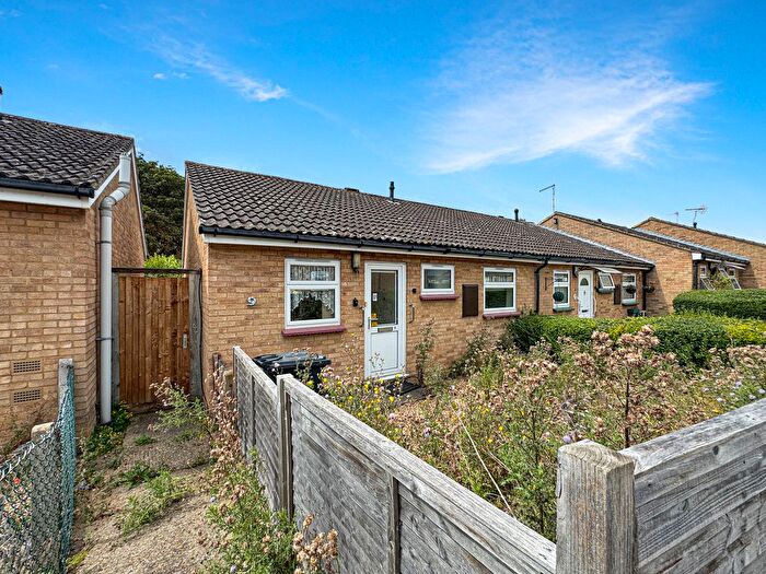 2 Bedroom Bungalow For Sale In Chapelfield Way, Sawston, CB22