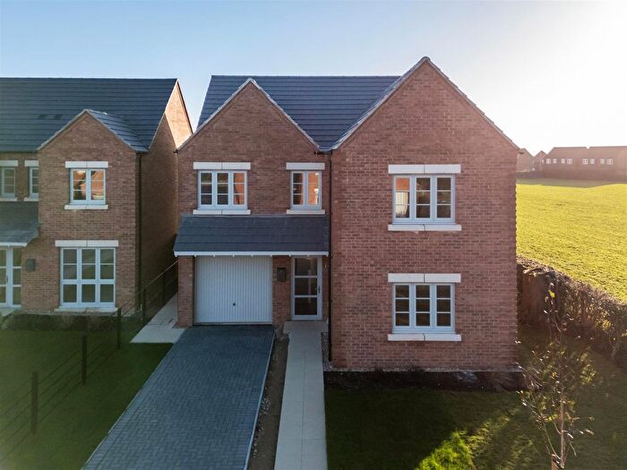 4 Bedroom Detached House For Sale In Brook Lane, Wessington, DE55