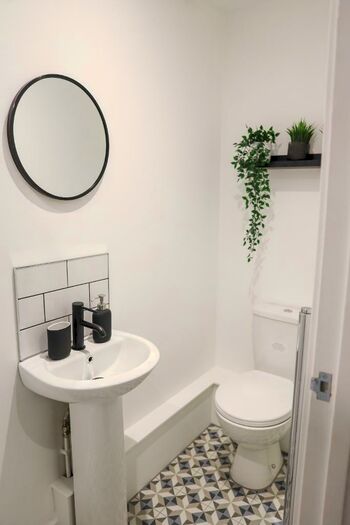 1 Bedroom House Of Multiple Occupation To Rent In Paddington Road, Portsmouth, PO2