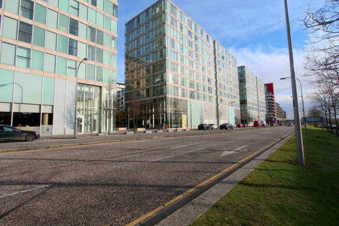 1 Bedroom Apartment To Rent In Manhattan House, Milton Keynes, Buckinghamshire, MK9