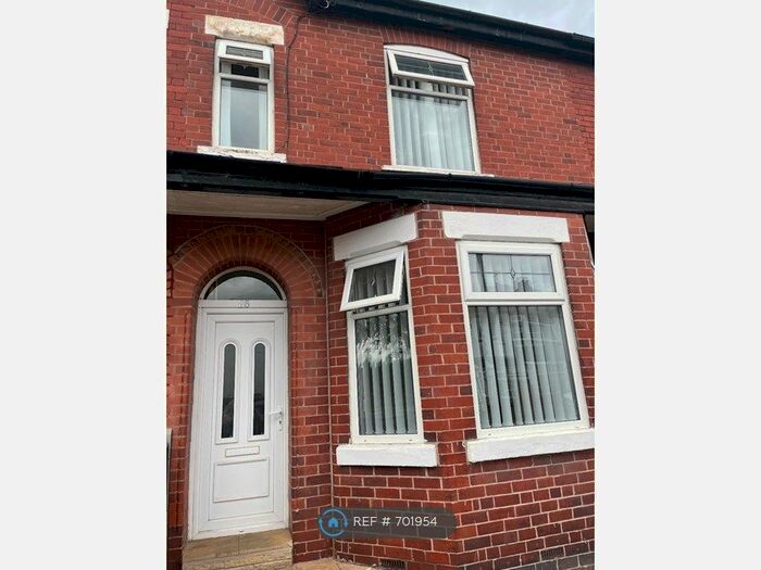 3 Bedroom Terraced House To Rent In Dronfield Road, Salford, M6