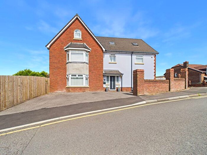 6 Bedroom Detached House For Sale In Heol Pentre Felen, Llangyfelach, SA6