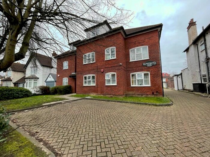 1 Bedroom Flat To Rent In Homefield Road, Wembley, HA0