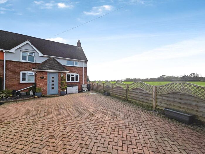 3 Bedroom Semi-Detached House For Sale In Harwich Road, Little Clacton, Clacton-on-Sea, CO16