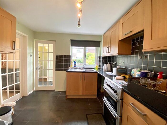 3 Bedroom Terraced House For Sale In Copley Avenue, Meltham, Holmfirth, HD9