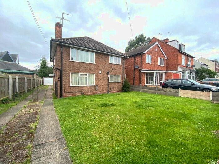 2 Bedroom Maisonette To Rent In Lyttelton Road, Stetchford, B33