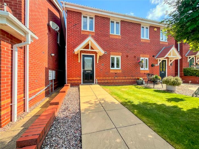 2 Bedroom Semi-Detached House To Rent In Petard Close, Two Gates, Tamworth, Staffordshire, B77