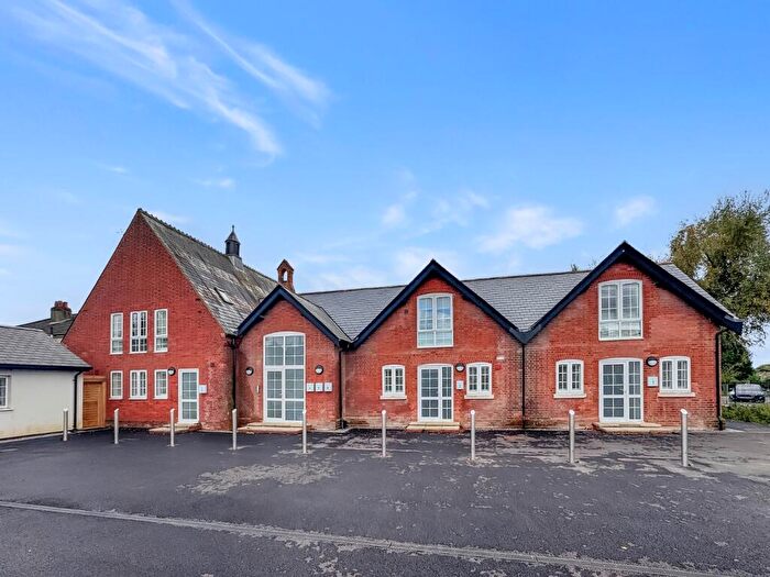 2 Bedroom Apartment To Rent In Two Bedroom Apartments Warren Avenue, Southampton, SO16