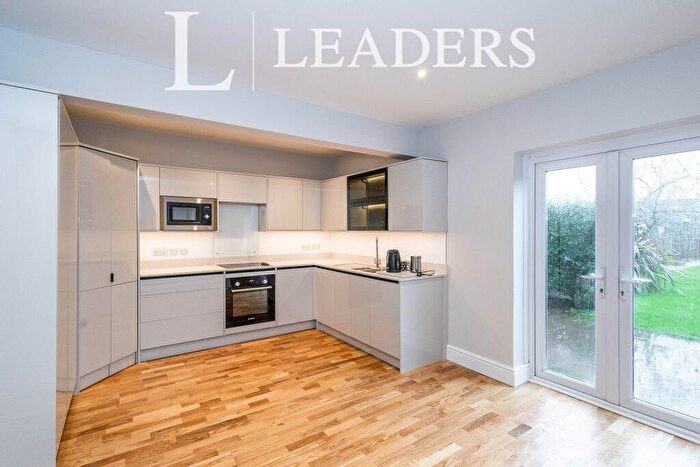 3 Bedroom End Of Terrace House To Rent In Thorney Road, Emsworth, PO10