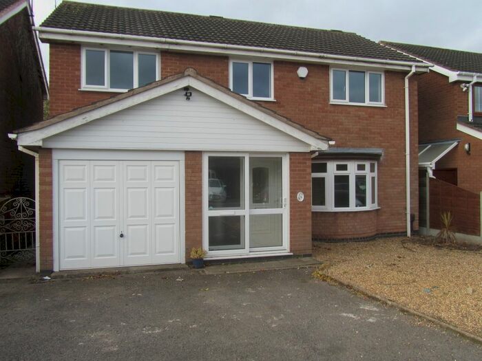 4 Bedroom Detached House To Rent In Callendar Close, Nuneaton, Warwickshire CV11
