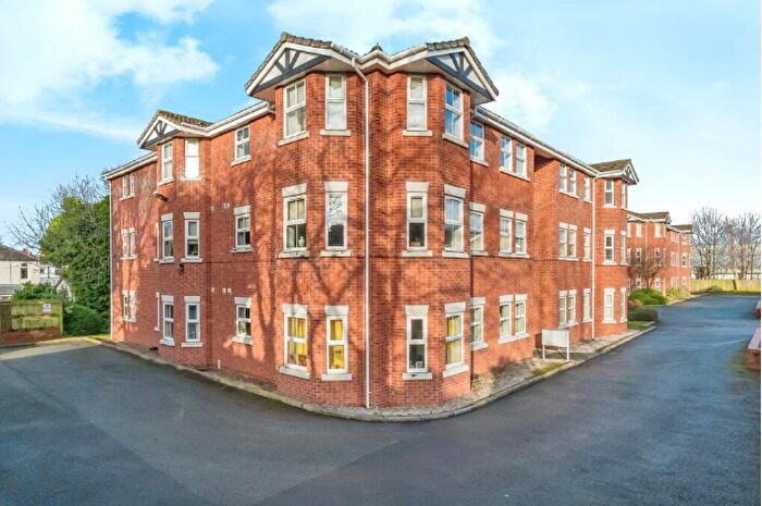 2 Bedroom Property To Rent In Ashfield Gardens, Warrington, WA4