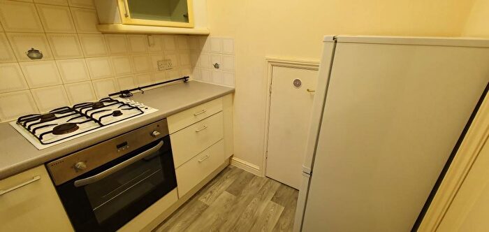 1 Bedroom End Of Terrace House To Rent In Groundsel Close, Walnut Tree, Milton Keynes, MK7