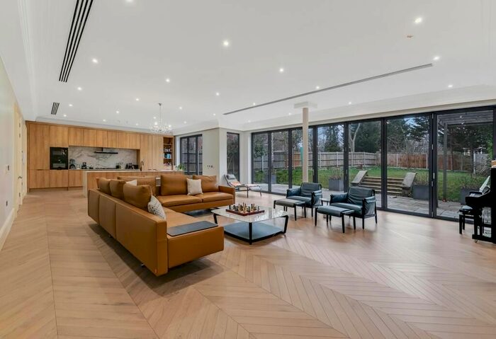 7 Bedroom Property To Rent In Roedean Crescent, Roehampton, London, SW15