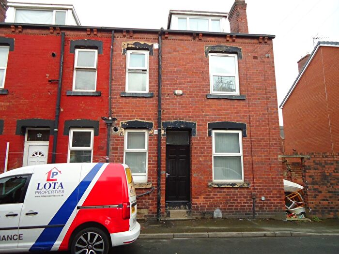 2 Bedroom Terraced House To Rent In Shafton Street, Holbeck, LS11