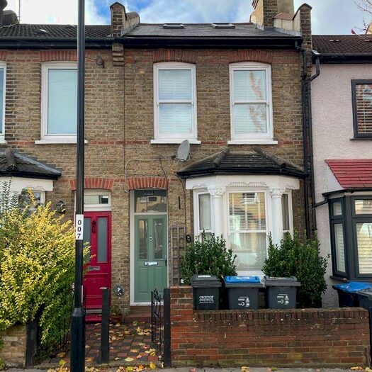 3 Bedroom Terraced House To Rent In Lebanon Road, East Croydon, CR0