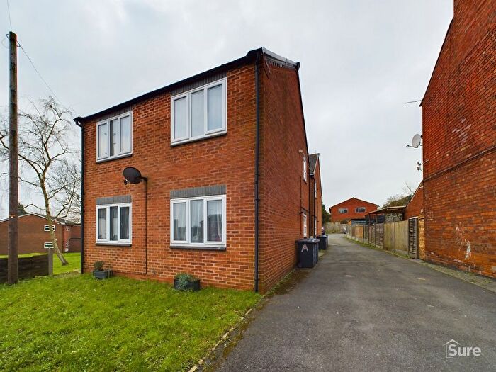 1 Bedroom Flat To Rent In Horninglow Road North, Burton-On-Trent, Staffordshire, DE13
