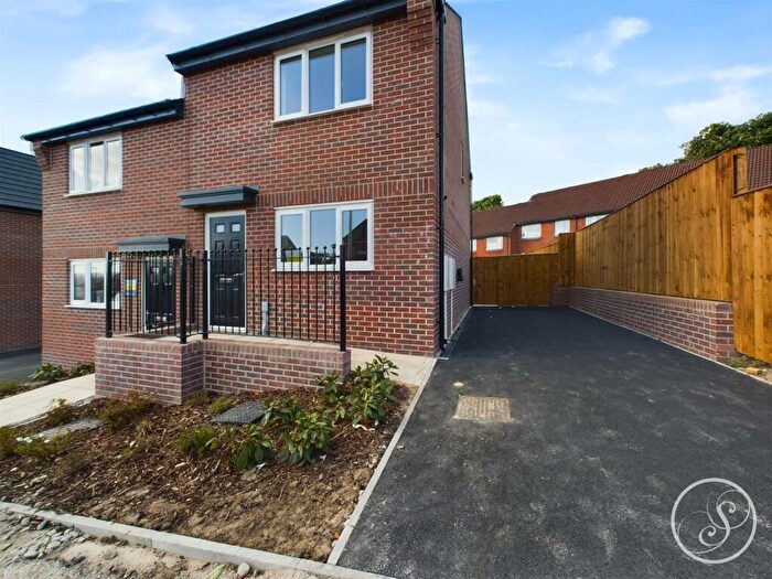 2 Bedroom Semi-Detached House To Rent In Spring Rise, LS15